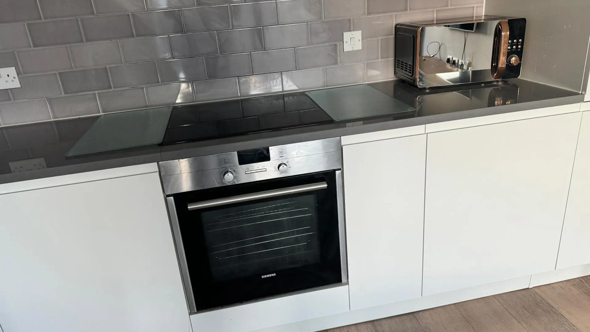 Docklands Stunning 2 Bed Apartment 伦敦 0*,  英国